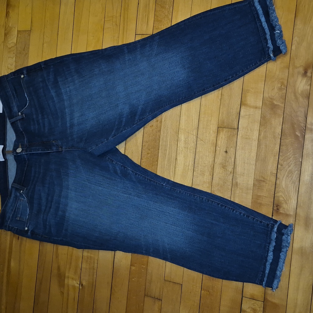 LOFT, MODERN SKINNY JEANS.  NWT, SIZE 22 PLUS. - Picture 2 of 12